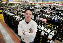 Vegas Lee’s Liquor Owner Dead