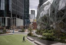 Amazon Ends Its Paid COVID-19 Sick Leave Policy