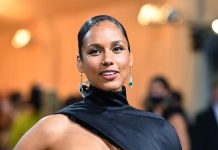 Alicia Keys Debuts Her First Holiday Album And Says She’d Love To Collaborate With Mariah Carey