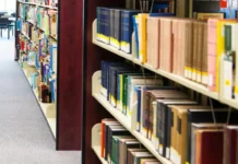 Oregon’s Library Book Removal Challenges Set Record