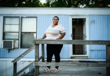 As Record Heat Sweeps The U.S., Some People Must Choose Between Food And Energy Bills