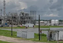 In Cancer Alley, There’s No Pollution Monitoring While Black
