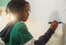 Are Black Students More Likely To Succeed In Two-Parent Homes?