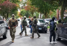 When Masked Agents Descended On A Chicago Suburb, Residents Disrupted The Operation With Hollering And Blaring Car Horns