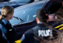 Minneapolis Residents Seek Answers After ICE Agent Fatally Shoots Local Mother