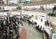 Trump Sends ICE Agents to Airports to Help with Travel Delays