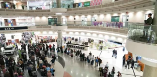 Trump Sends ICE Agents to Airports to Help with Travel Delays