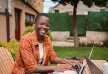 Create a Side Gig Pros And Cons List With This Guide