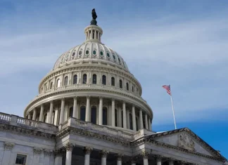 Trump Signs Memo Directing DHS To Pay All Workers Amid Shutdown