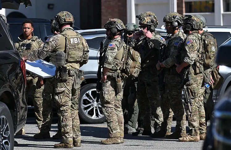Hostages Released And Suspect Is Dead After Hourslong Bomb Threat At California Bank Building, Police Say