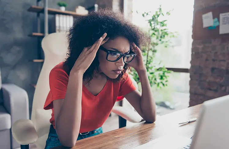 Hidden Monthly Habits That Ruin Your Budget