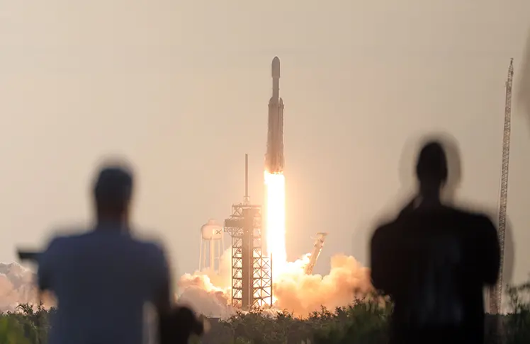Elon Musk Says He Will Give A SpaceX Share To ‘Every Kid In America'