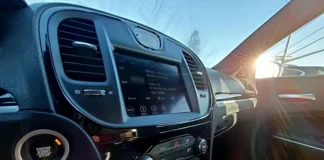 AM Radio Is Disappearing From Cars. Congress Wants To Stop That